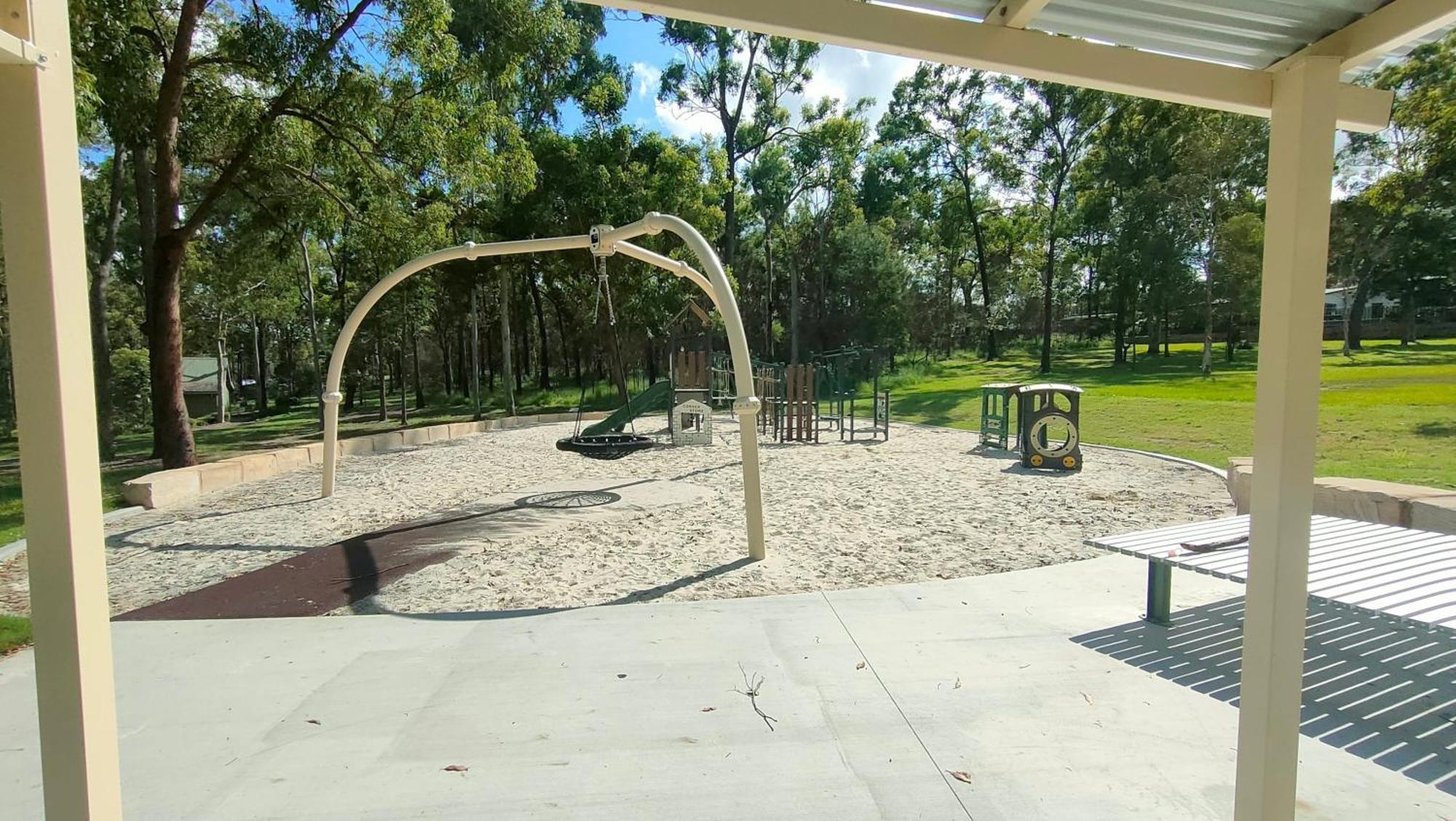 The Woodlands Hideaway - Premium Acreage Guesthouse Browns Plains Esterno foto
